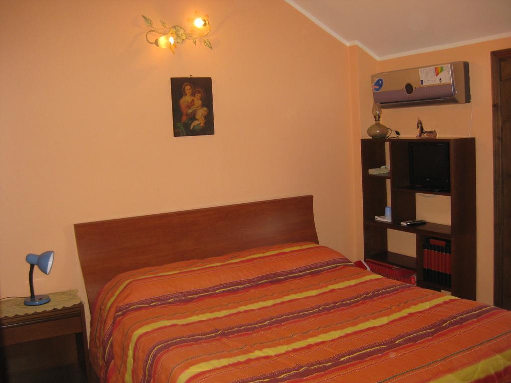 Villa Nina Trecastagni Phòng bức ảnh