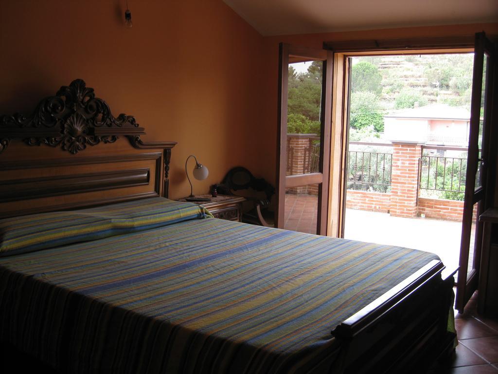 Villa Nina Trecastagni Phòng bức ảnh